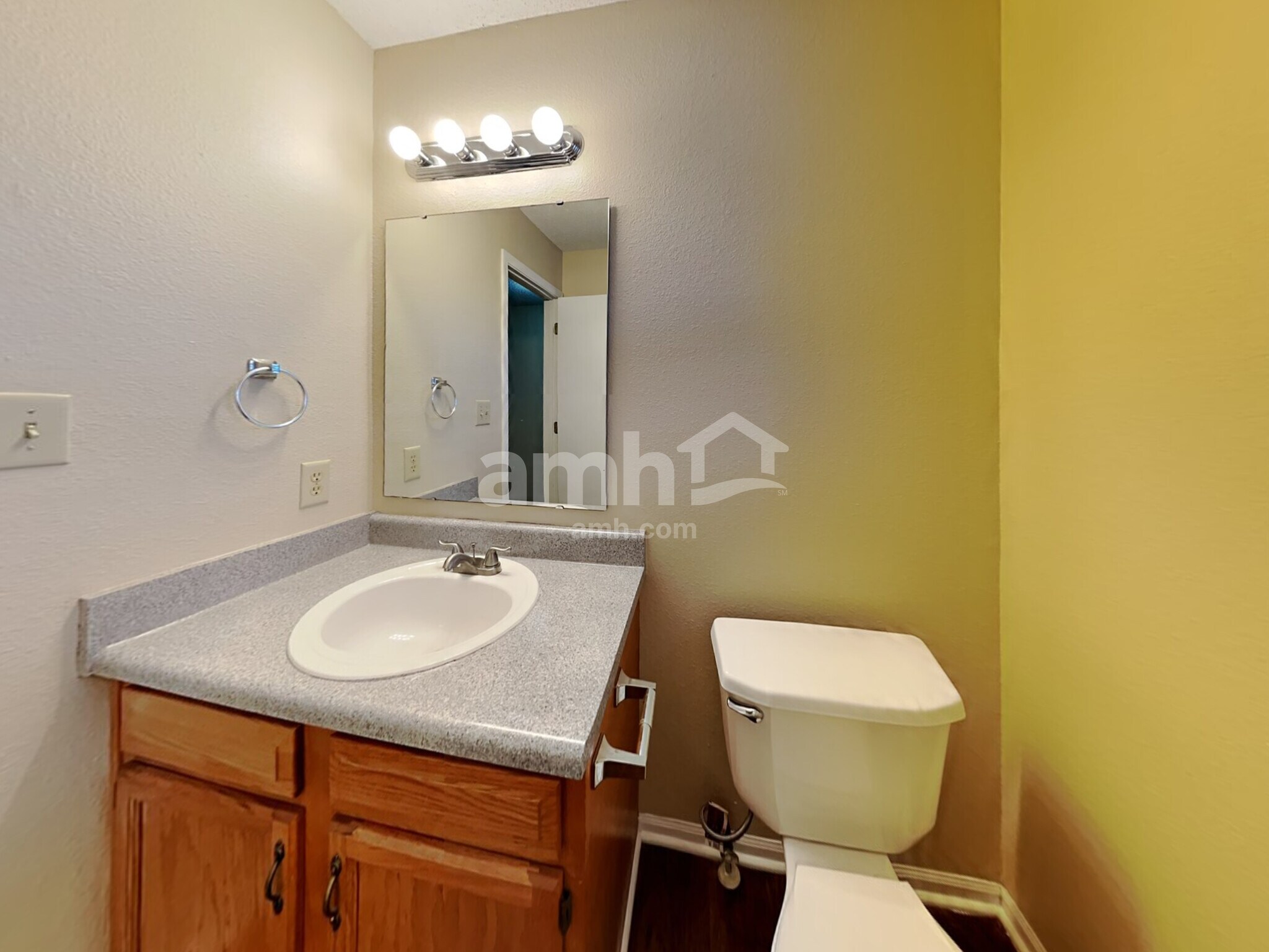 Building Photo - 7703 Vincent Ct