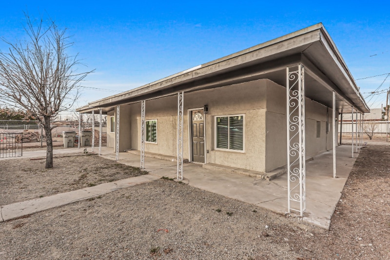 Building Photo - 9207 Santa Rosalia Ct