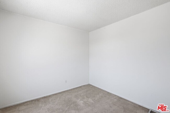 Building Photo - 3600 Bagley Ave