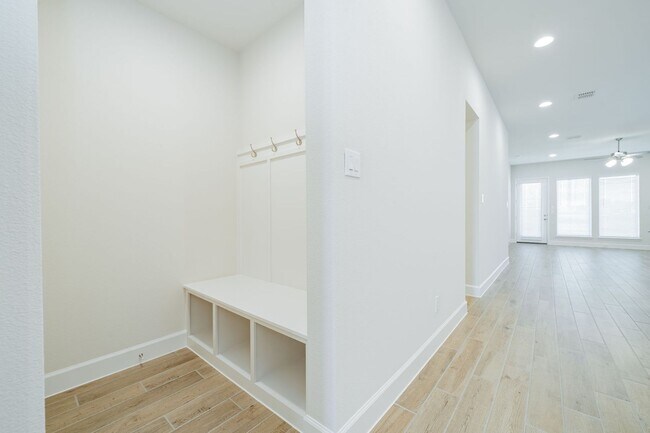 Building Photo - Welcome to Your brand new 3 bed 2 Bath Hom...