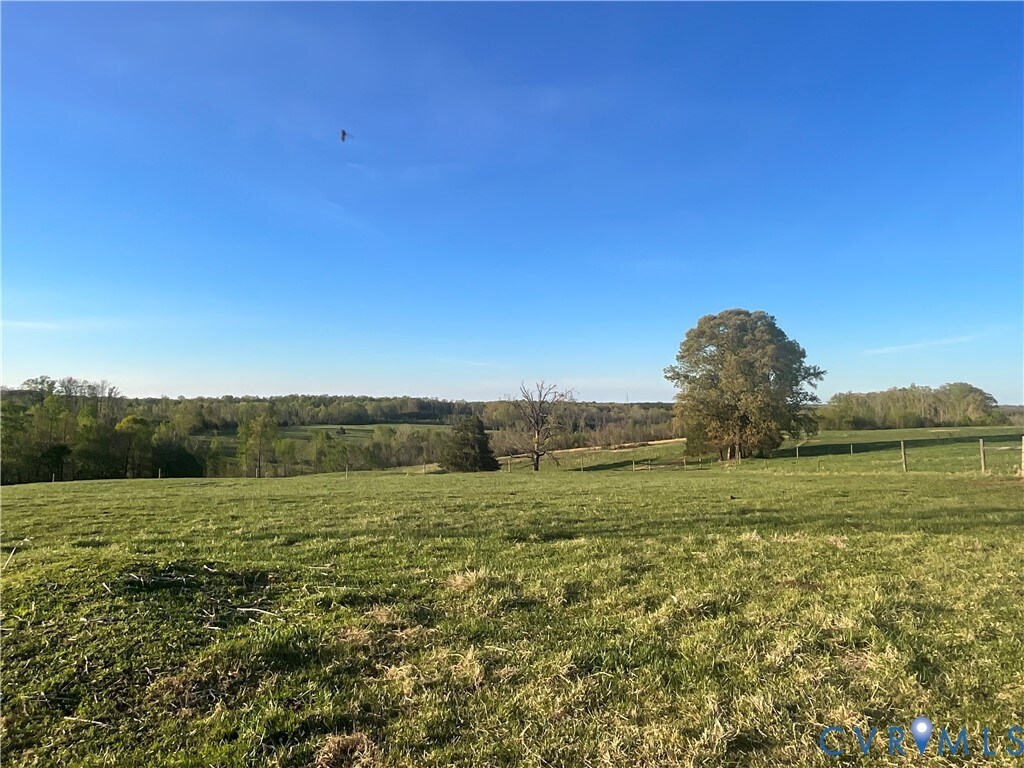 Building Photo - 26200 Selma Rd