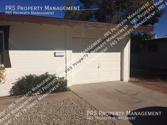 Building Photo - 2254 E Alpine Ave