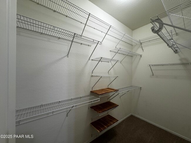 Building Photo - 5320 N Bremont Way