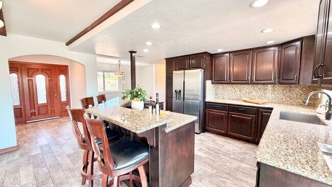 Building Photo - Beautiful Custom Single-Story Home on Gated Country Property with Spectacular Views & Pool!