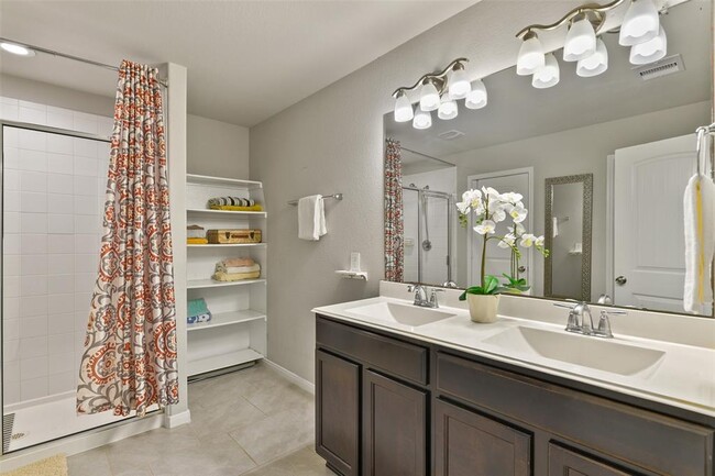 Building Photo - 12814 Pirate Bend Dr