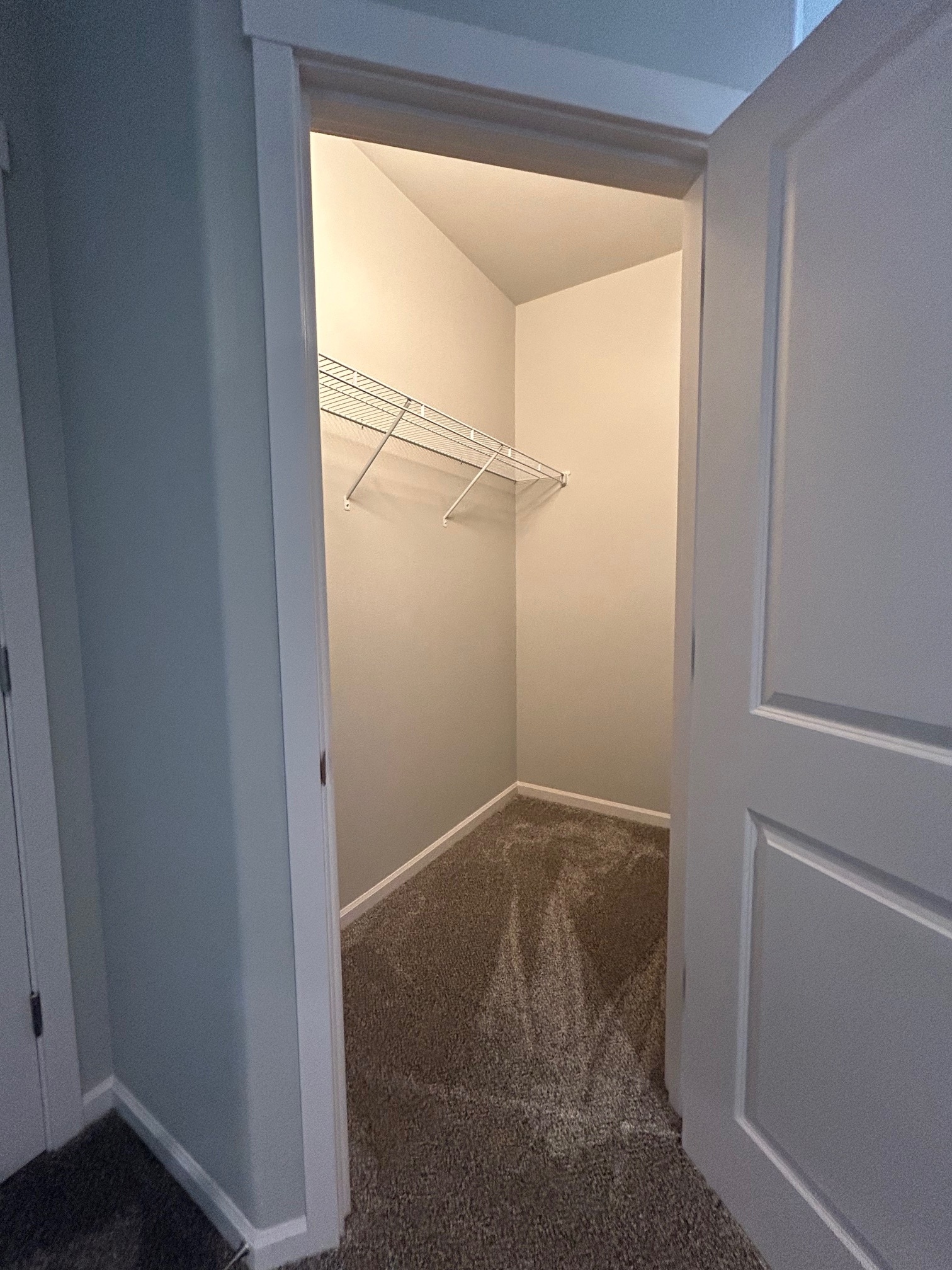 Building Photo - 1370 SW Obsidian Ave