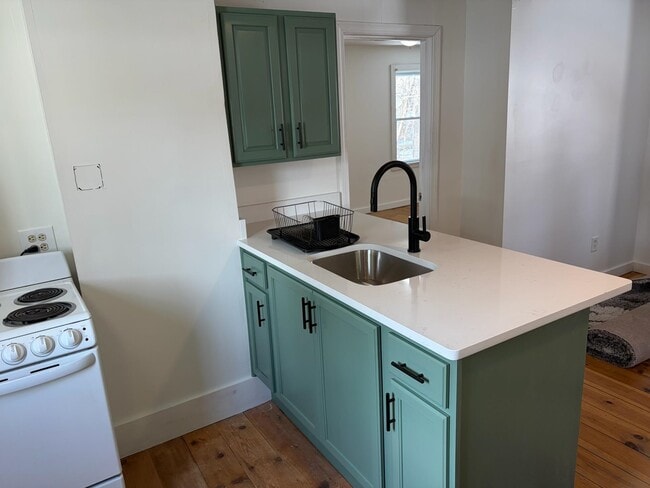 Building Photo - 15 High St