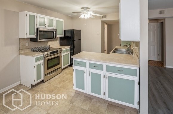 Building Photo - NOW AVAILABLE! 157 Tallow Wood Dr, Clifton...