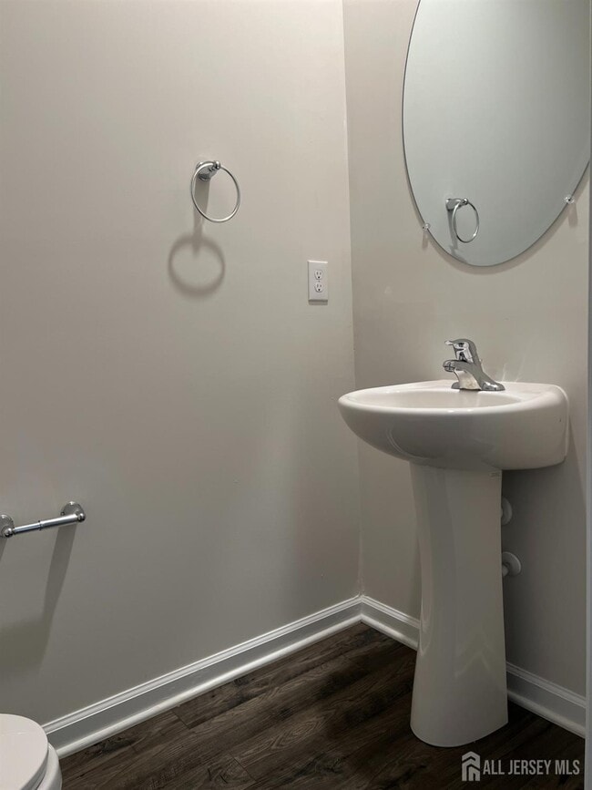 Building Photo - 309 Mazzeo Dr