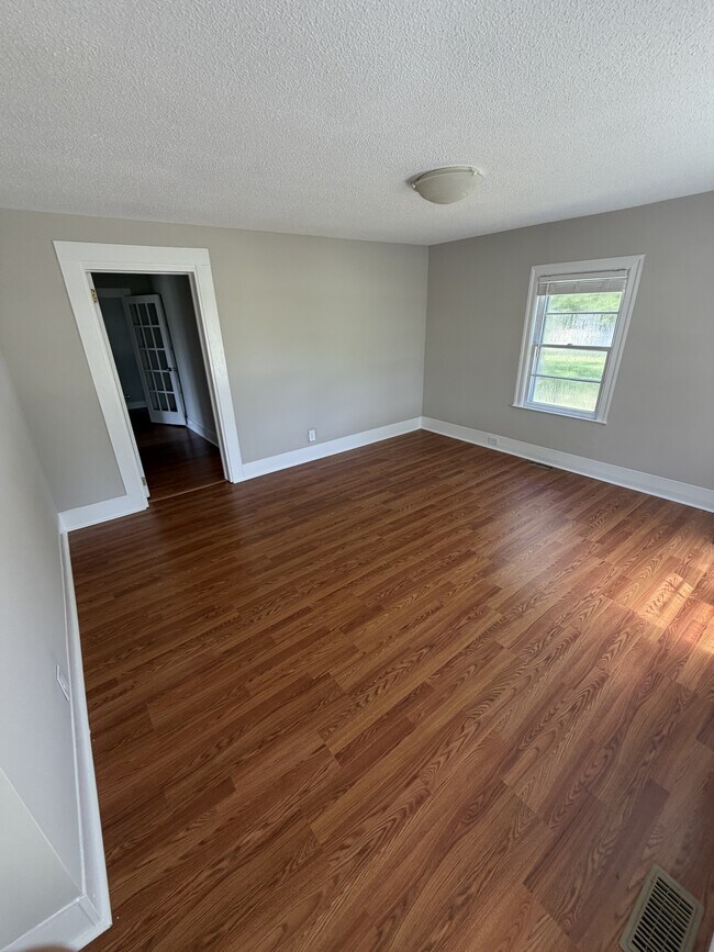 Building Photo - 2161 NC-55