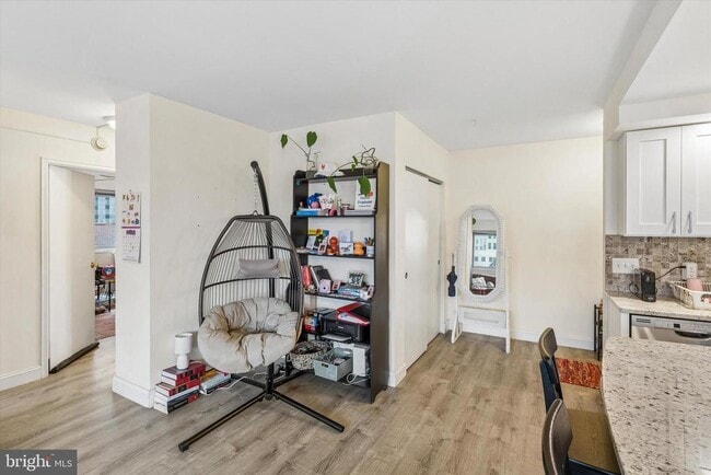 Building Photo - 2101 Chestnut St