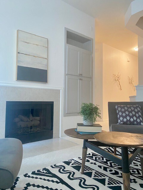 Building Photo - 72 S Piper Trace