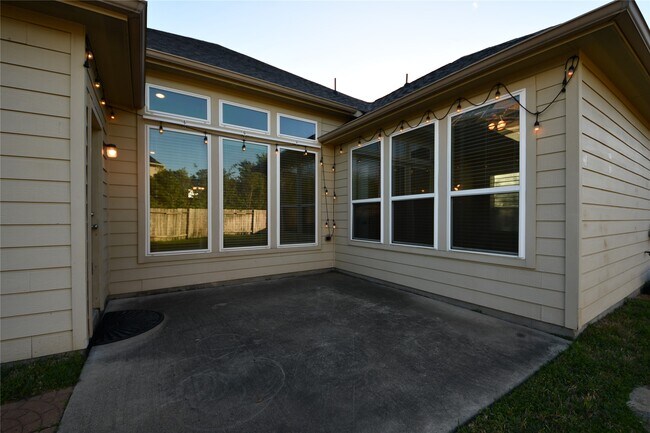 Building Photo - 19003 Piper Hill Ln