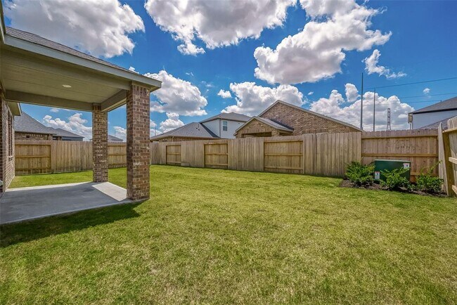 Building Photo - 21807 White Stone Creek Dr