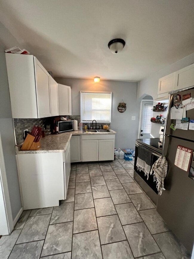 Building Photo - 5156 Ralston Ave