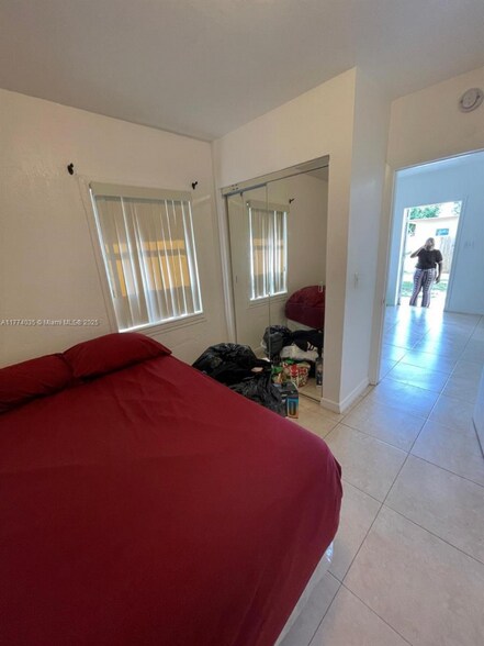 Building Photo - 2801 Mayo St