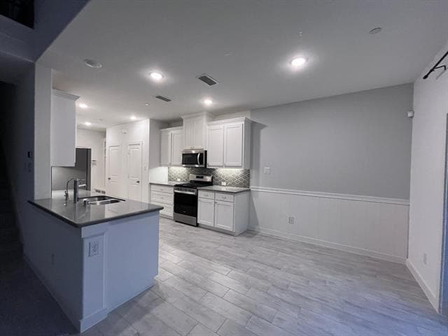 Building Photo - 2789 Majesty Dr