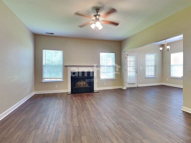 Building Photo - 3048 Argyll Dr