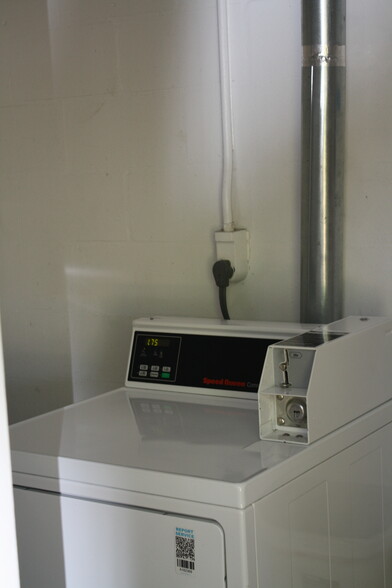 Dryer - 4444 Swift Rd