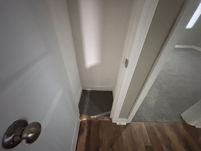 Building Photo - 3546 Debby Dr