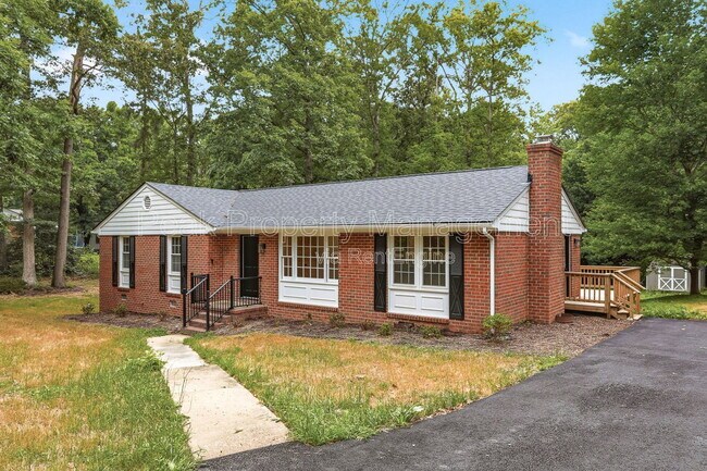 Building Photo - 14613 Happy Hill Rd