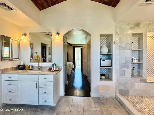 Building Photo - 10414 N Gold Canyon Pl