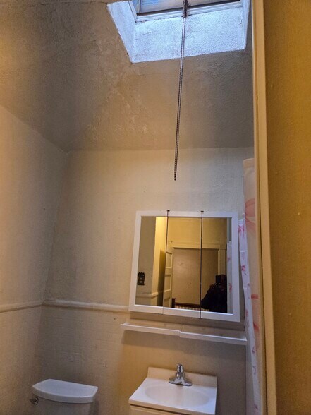 Building Photo - 5731 N 5th St