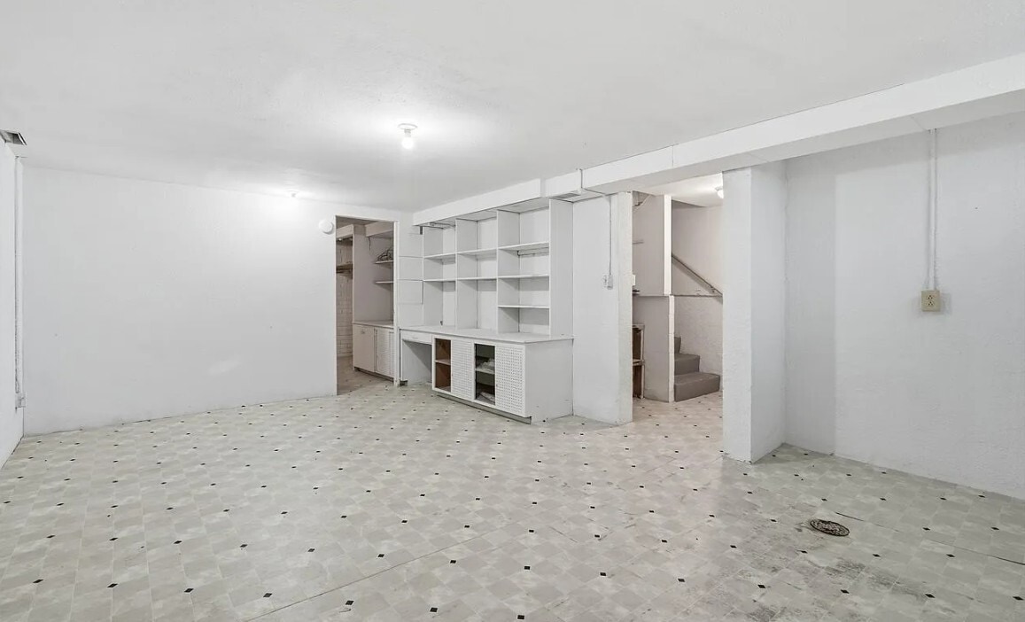 Basement - 1672 10th St NW