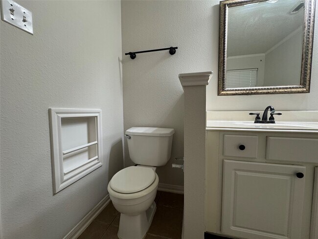 Building Photo - 20515 Spring Aspen Ln