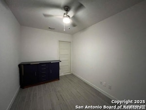 Building Photo - 127 Larchmont Dr