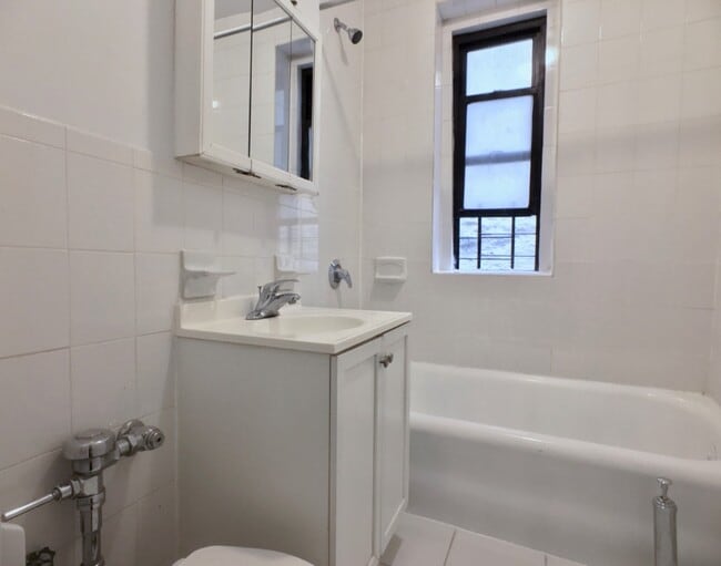 Floorplan - 106 Fort Washington Avenue