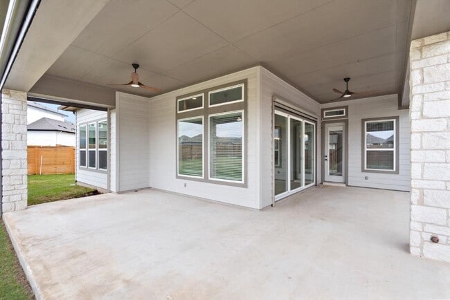 Building Photo - 8316 Looksee Ln
