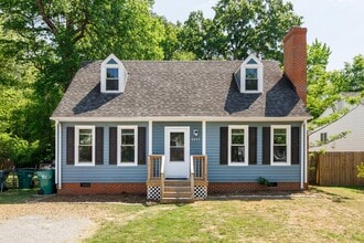 Building Photo - Completely Renovated 4 Bedroom/2 Bath Property off of Staples Mill Rd.! ****Available Beginning o...