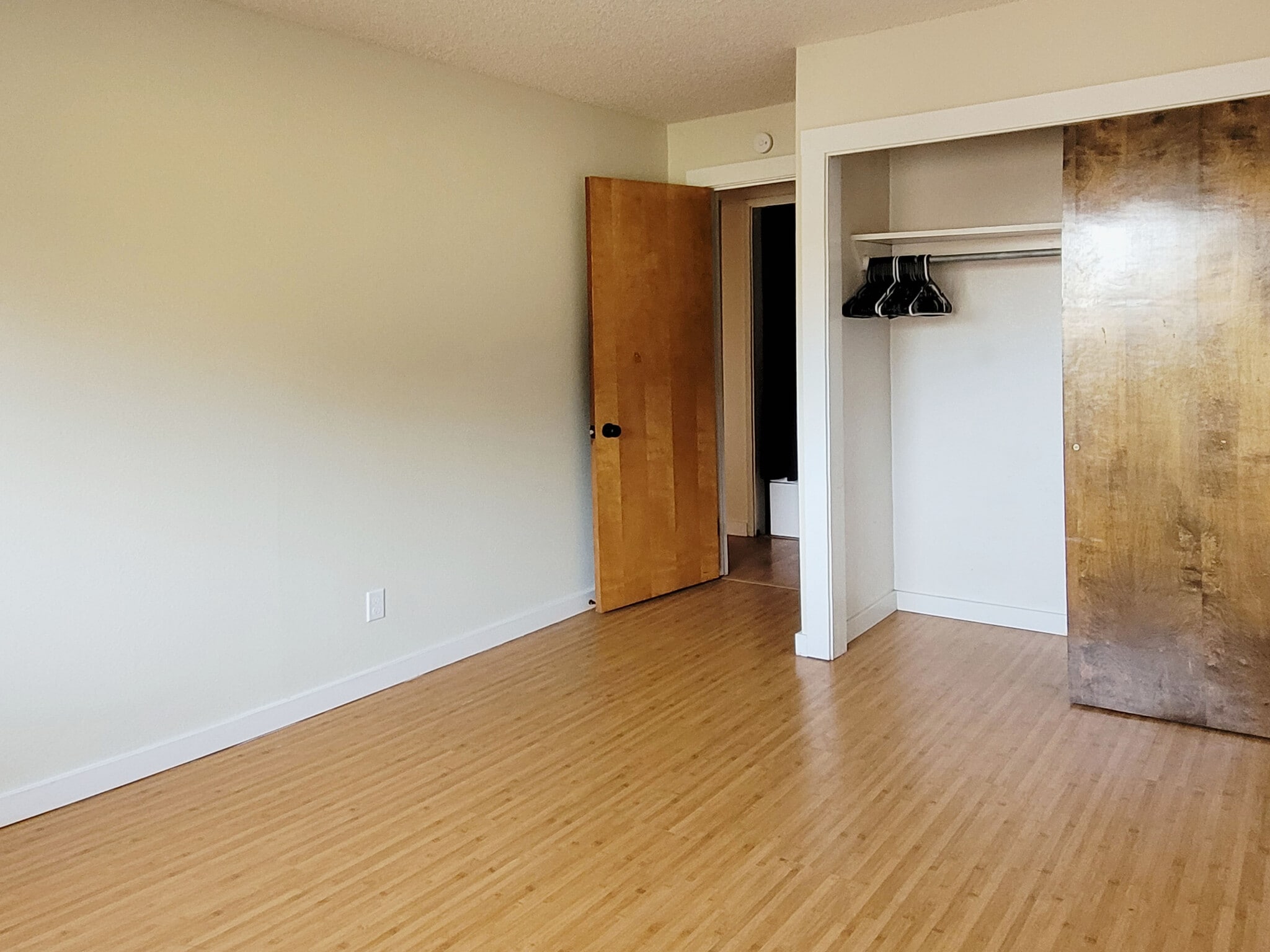 Building Photo - 649 N Hayes St