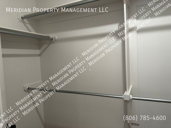 Building Photo - 5802 Urbana Pl