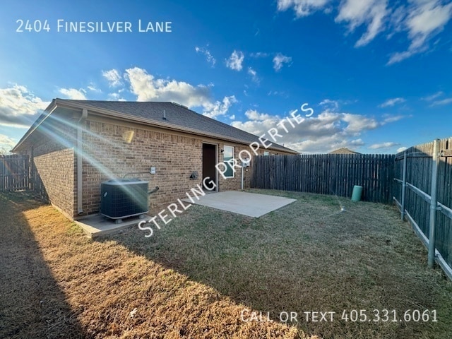 Building Photo - 2404 Finesilver Ln