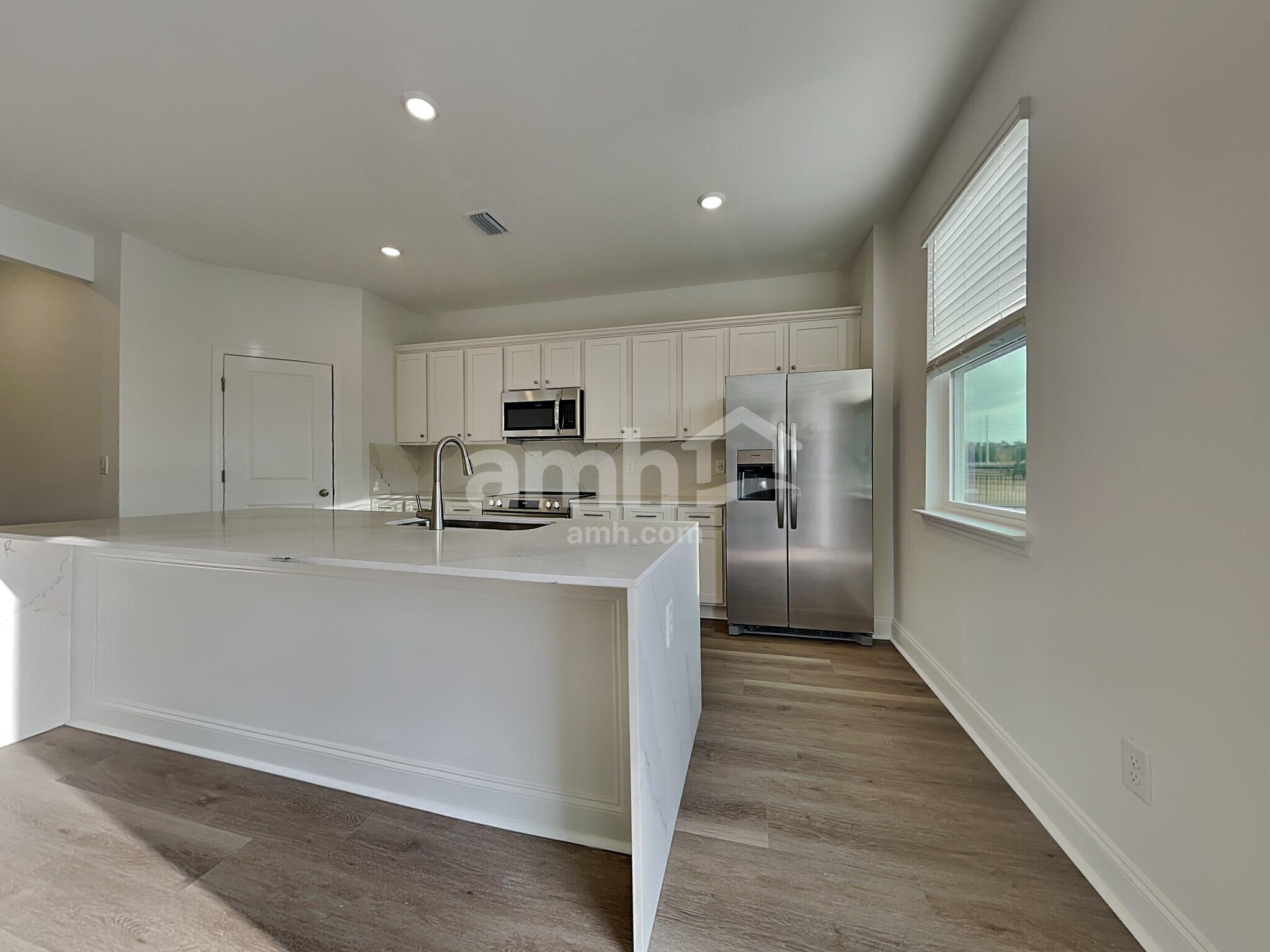 Building Photo - 168 Portside Pk Dr