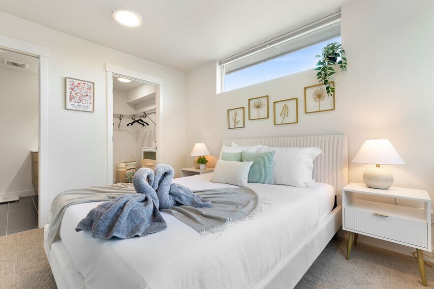 Building Photo - 65 W Dravus St