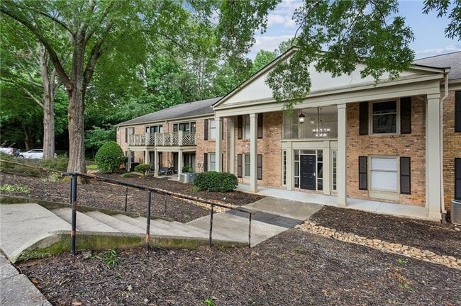 Building Photo - 3650 Ashford Dunwoody Rd NE