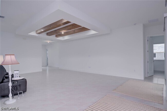 Building Photo - 5026 Ofanto Ln