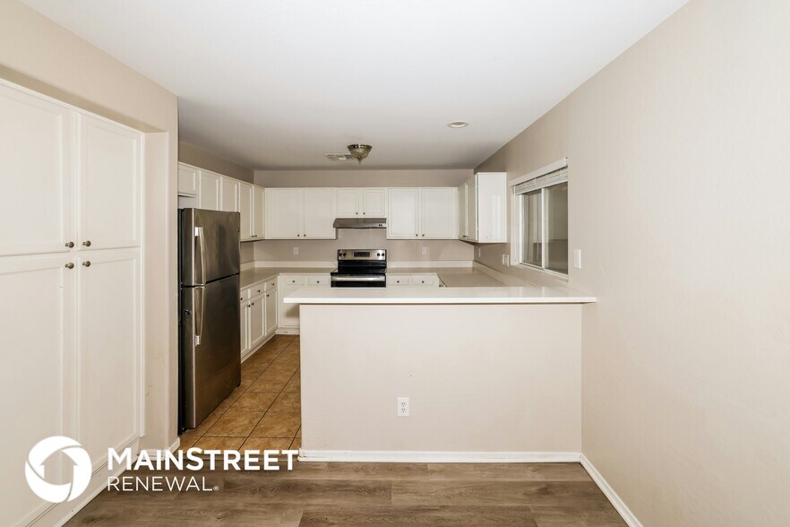 Building Photo - 7776 N 55th Dr