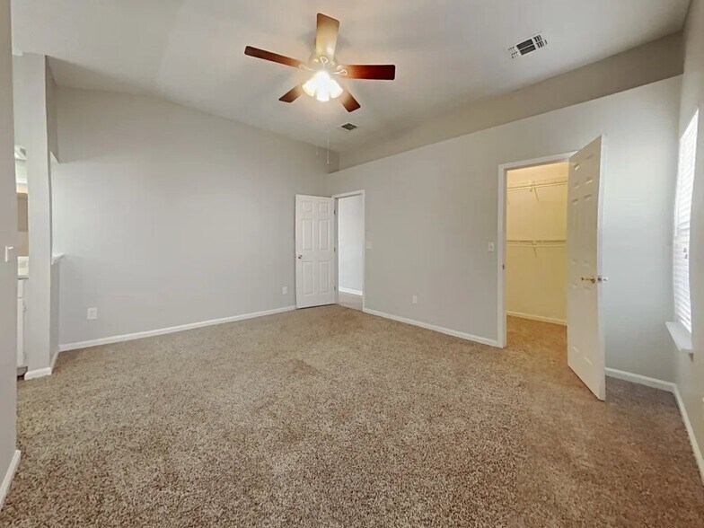 Building Photo - 8516 Iron Mill Ct