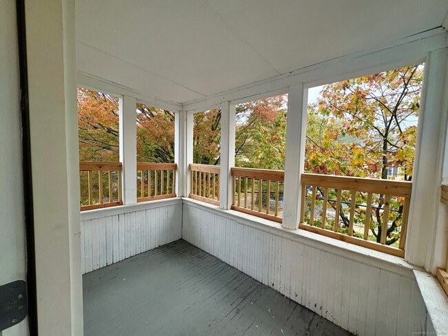 Building Photo - 8 Read St