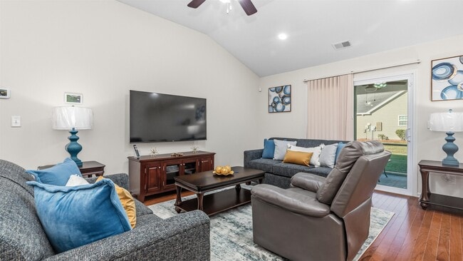 Building Photo - 2801 McDougall Dr