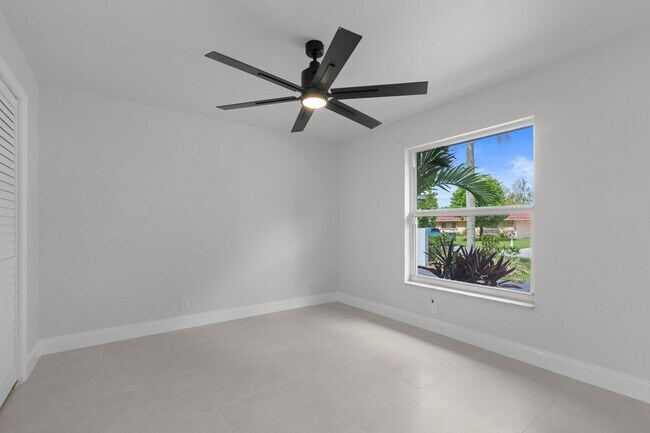Building Photo - 1833 NW 104th Ave
