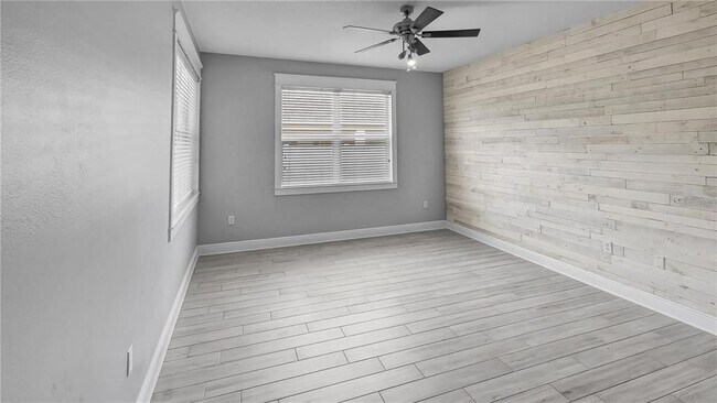 Building Photo - 3833 Siskin Dr