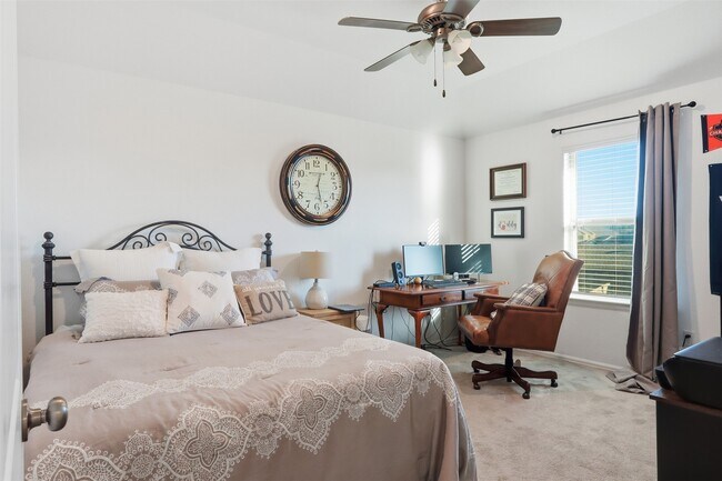 Building Photo - 358 Jewett Meadow Dr