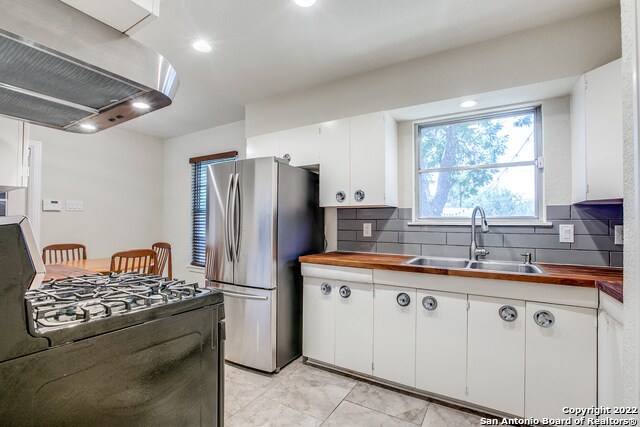 Building Photo - 411 Dresden Dr