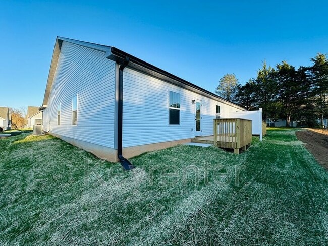 Building Photo - 7209 Flint Rd