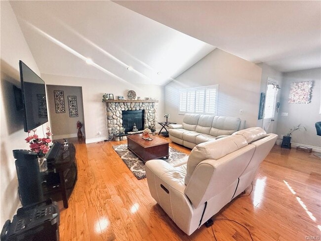 Building Photo - 4730 Carmelynn St